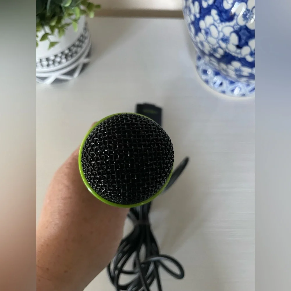 Original OG Xbox Wired Microphone with Mad Catz Microphone Adapter